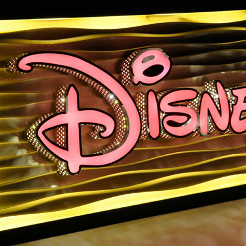 定制門頭招牌 探索LED燈珠、穿孔字、亞克力與樹脂字的數字廣告制作